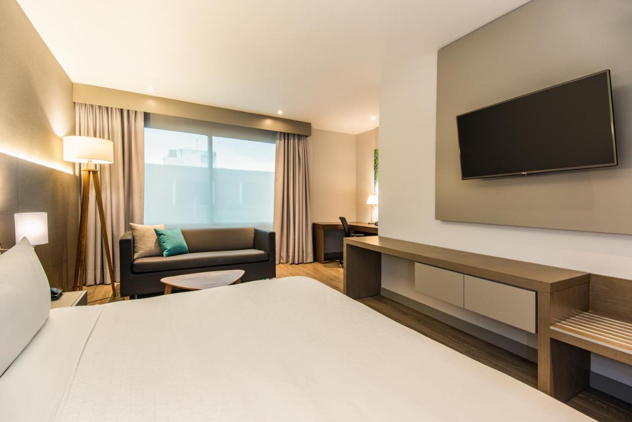 Holiday Inn Express Bogota - Parque La 93 By Ihg Exteriér fotografie