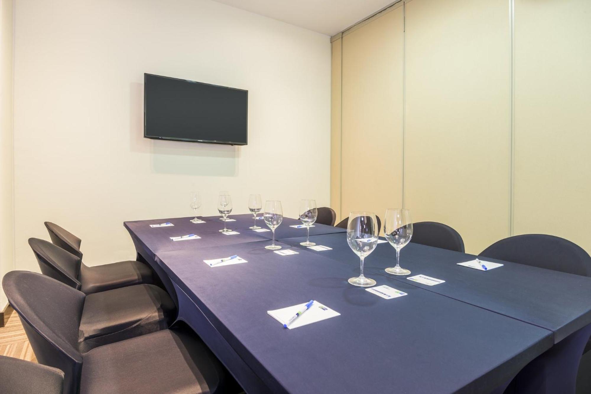 Holiday Inn Express Bogota - Parque La 93 By Ihg Exteriér fotografie