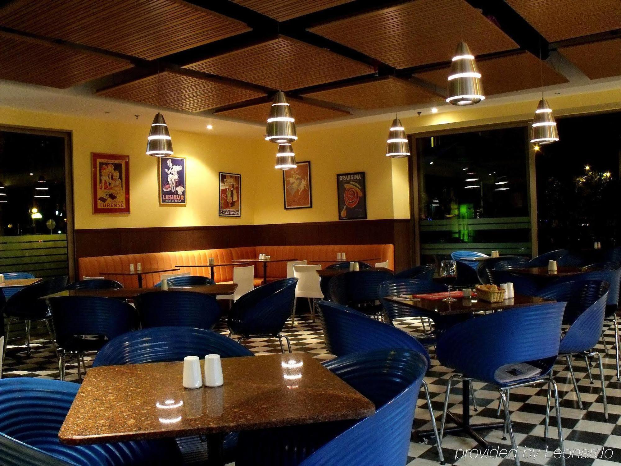Holiday Inn Express Bogota - Parque La 93 By Ihg Restaurace fotografie